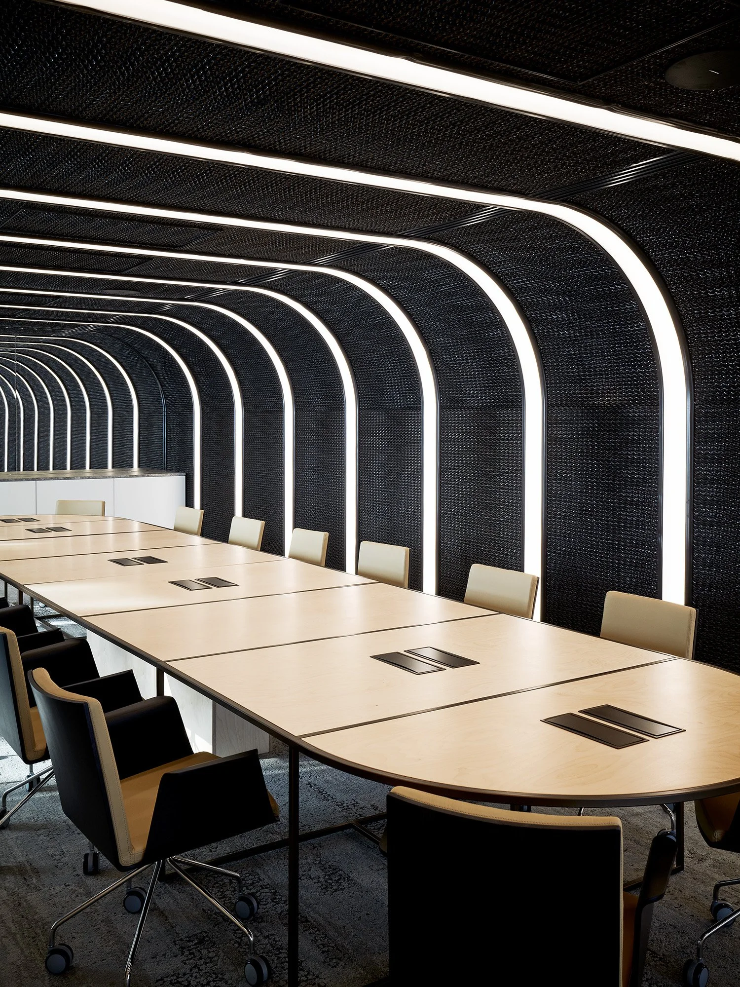 PARIS PULLMAN MONTPARNASSE CONFERENCE CENTER — CUT architectures